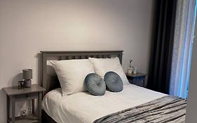 Apartment Wola Z Ogrodkiem